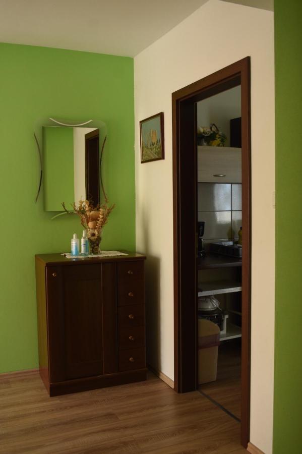 סנג' Apartmani Tomljenovic מראה חיצוני תמונה