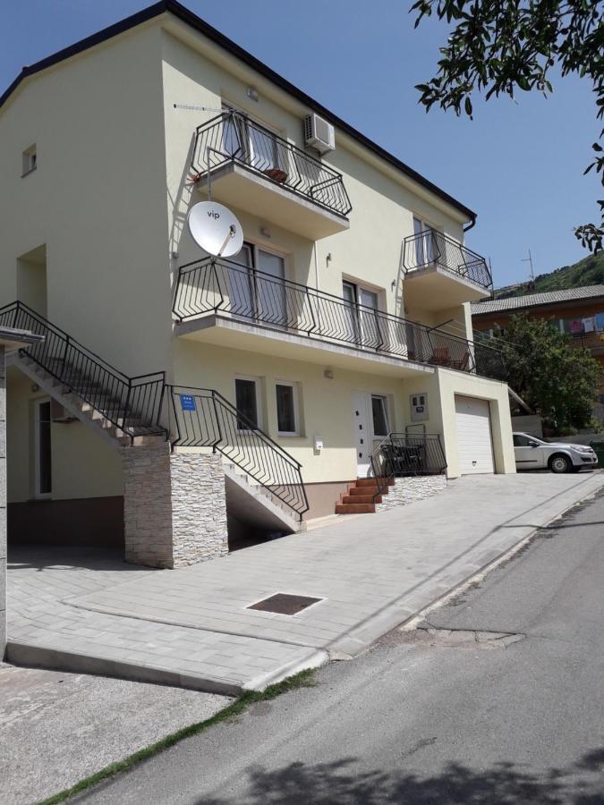 סנג' Apartmani Tomljenovic מראה חיצוני תמונה